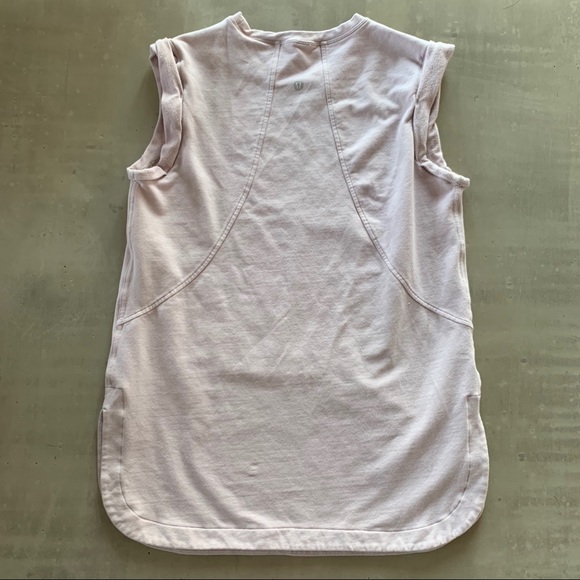 Blush Lululemon Tank - Picture 4 of 8
